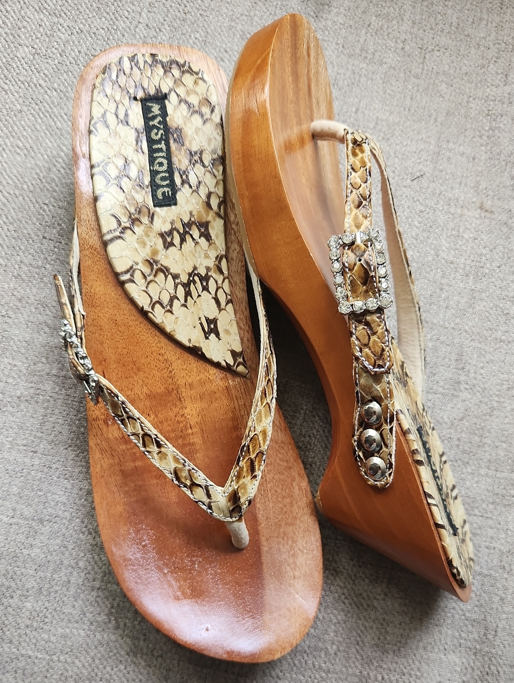 Vtg Mystique Tan & Cream Snake-Print Wedge Sandals with Rhinestone Buckle.